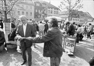 Losungen zur Kommunalwahl 1990 - Foto: Wolfgang Schmidt
